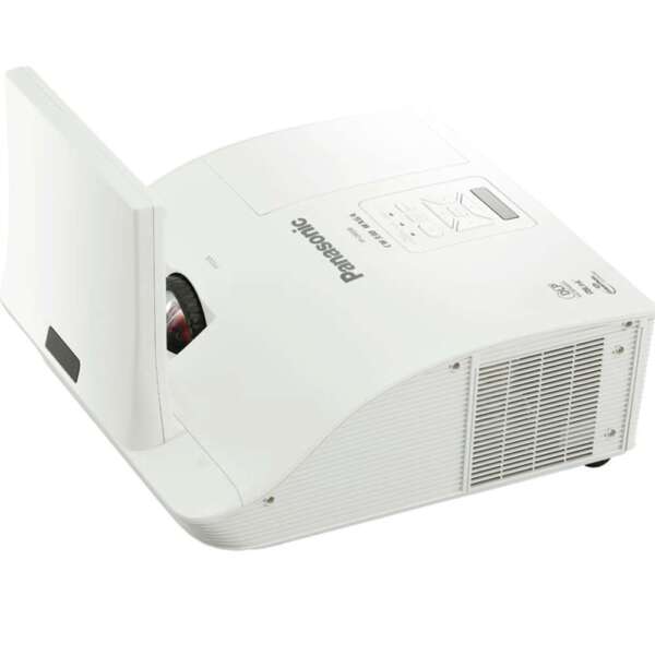 Ултракъсофокусен проектор Panasonic PT-CW330. Спрян - Image 2